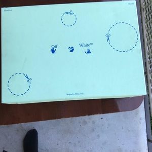 Off white vulcanized sneakers Low